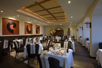 Cala De Mar Resort & Spa Ixtapa