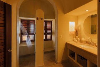 Cala De Mar Resort & Spa Ixtapa