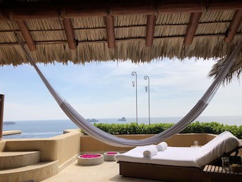 Cala De Mar Resort & Spa Ixtapa