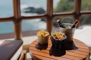 Cala De Mar Resort & Spa Ixtapa
