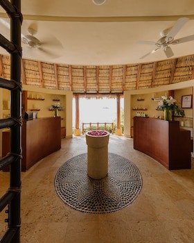 Cala De Mar Resort & Spa Ixtapa