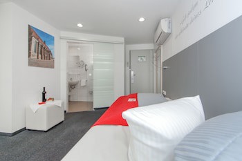Aalener Romerhotel galeri fotoğrafı