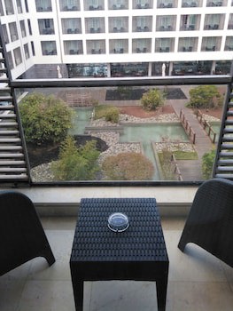 Azoris Royal Garden