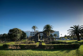 Azoris Royal Garden