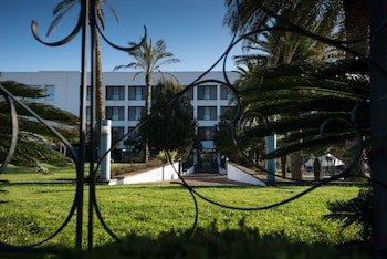 Azoris Royal Garden