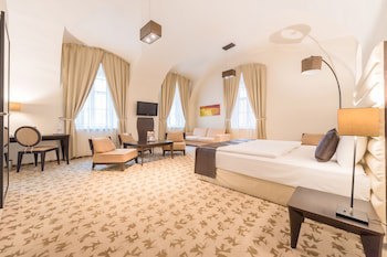 Buda Castle Hotel