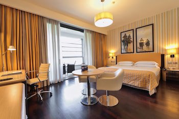 UNAHOTELS Varese fotoğrafı