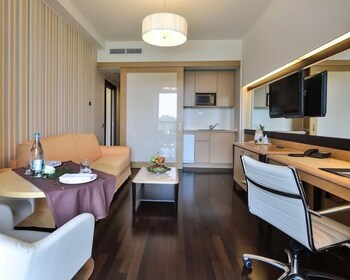 UNAHOTELS Varese galeri fotoğrafı