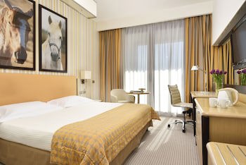 UNAHOTELS Varese galeri fotoğrafı