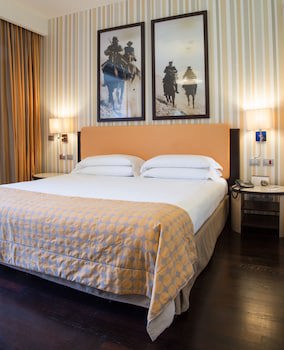 UNAHOTELS Varese galeri fotoğrafı