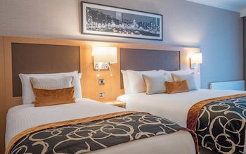 Clayton Hotel Dublin Airport
