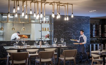 Clayton Hotel Dublin Airport