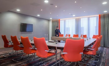 Clayton Hotel Dublin Airport