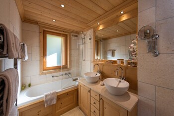 Chalet Royalp Hotel & Spa
