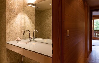 Chalet Royalp Hotel & Spa