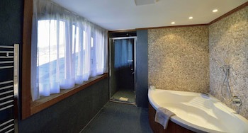 Chalet Royalp Hotel & Spa
