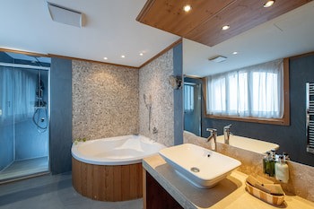 Chalet Royalp Hotel & Spa