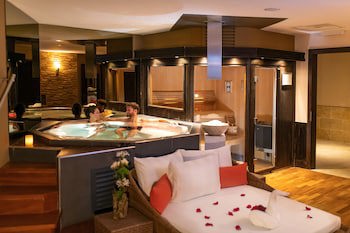 Chalet Royalp Hotel & Spa