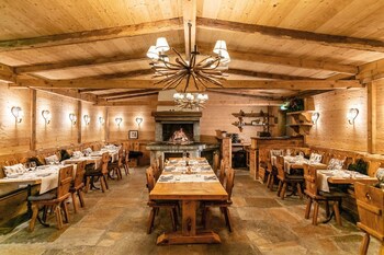 Chalet Royalp Hotel & Spa