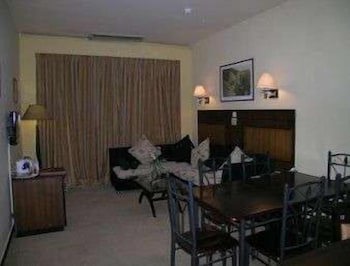 Ramada By Wyndham Katunayake Colombo International Airport