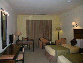 Ramada By Wyndham Katunayake Colombo International Airport