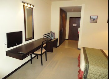 Ramada By Wyndham Katunayake Colombo International Airport