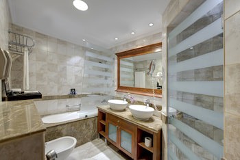 Donatello Hotel