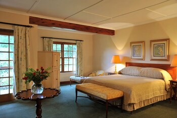 Coach House Hotel & Spa