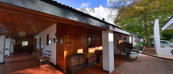 Coach House Hotel & Spa