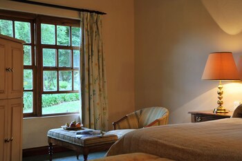 Coach House Hotel & Spa
