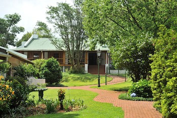 Coach House Hotel & Spa