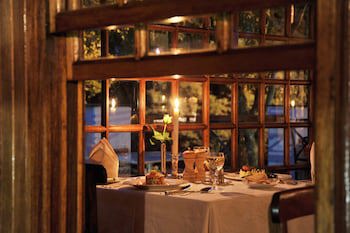 Coach House Hotel & Spa