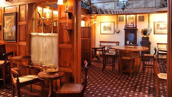 Coach House Hotel & Spa