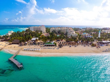 Privilege Aluxes Isla Mujeres Adults Only