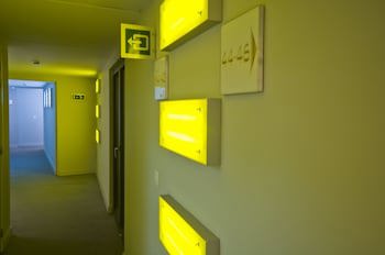 B-Aparthotel Grand Place