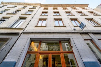 B-Aparthotel Grand Place