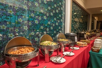 Siam Piman Hotel
