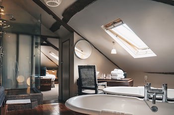 Oddfellows Chester Hotel And Apartments