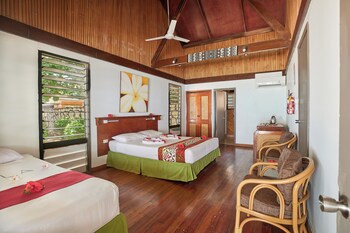 Beachcomber Island Resort