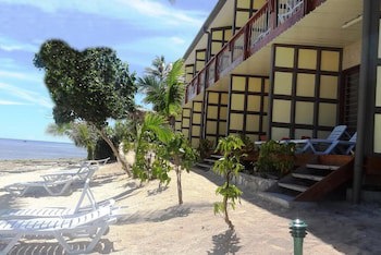 Beachcomber Island Resort