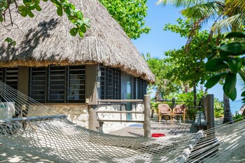 Beachcomber Island Resort