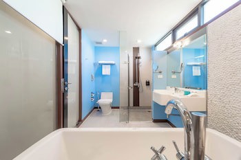 Springfield At Sea Resort & Spa