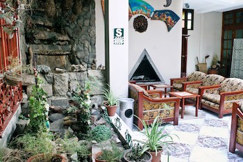 Qelqatani Hotel