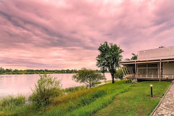 Protea Hotel By Marriott Zambezi River Lodge