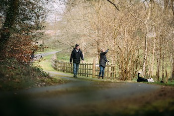 The Valley Hotel & Carriage Gardens