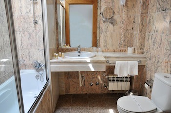 Miramar Hotel & Spa