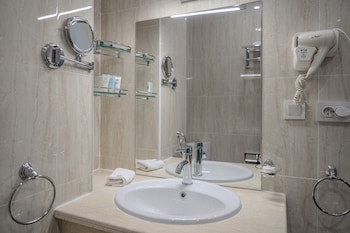 Jannat Regency Adult Only