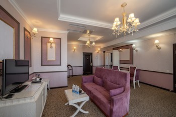 Jannat Regency Adult Only