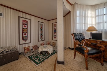 Jannat Regency Adult Only