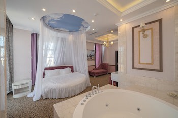 Jannat Regency Adult Only